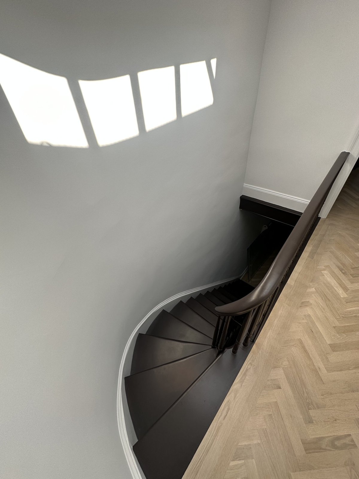 Mint interior painting work — painting gallery 41