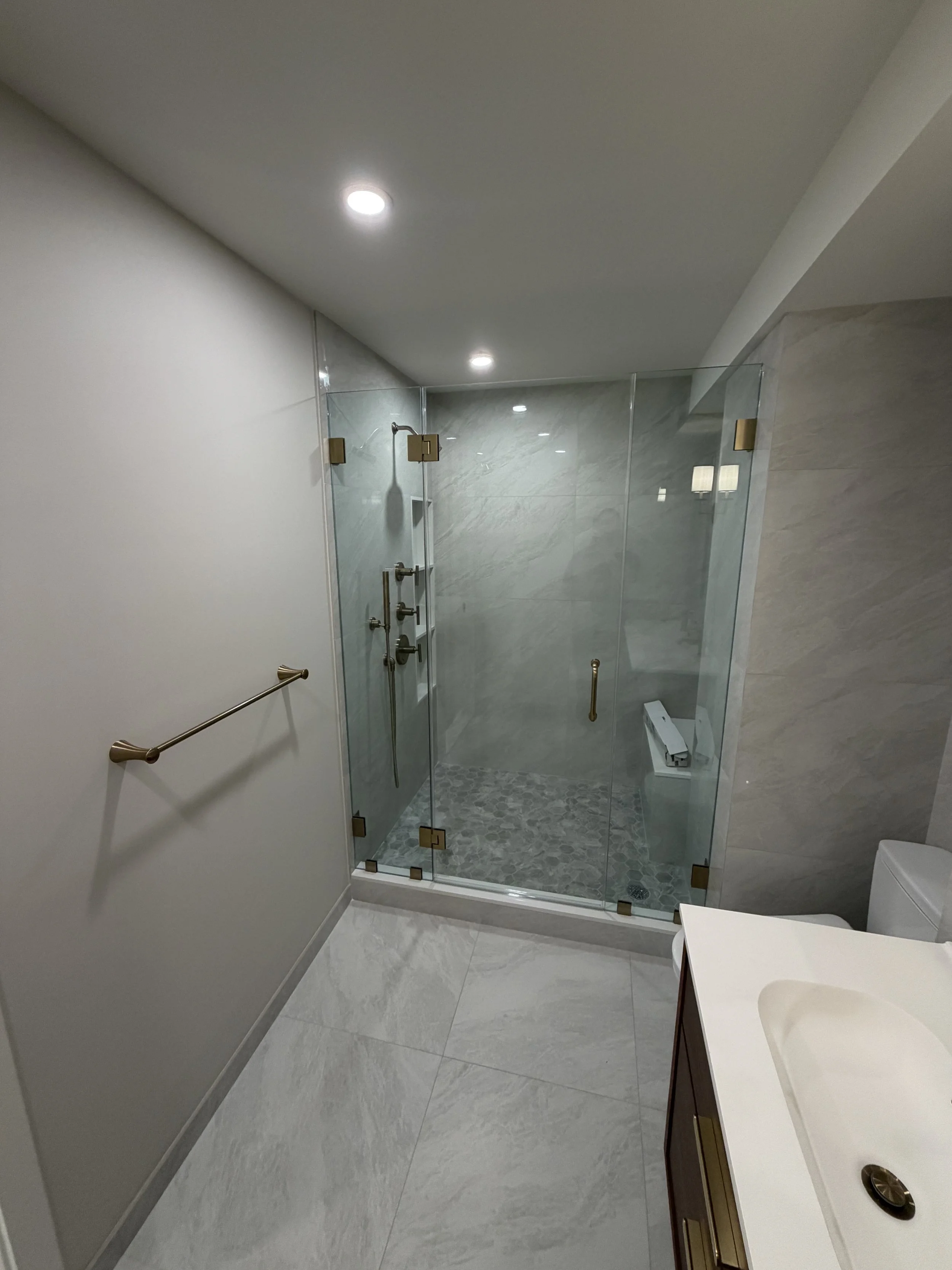 Mint bathroom renovation — bathroom gallery 64
