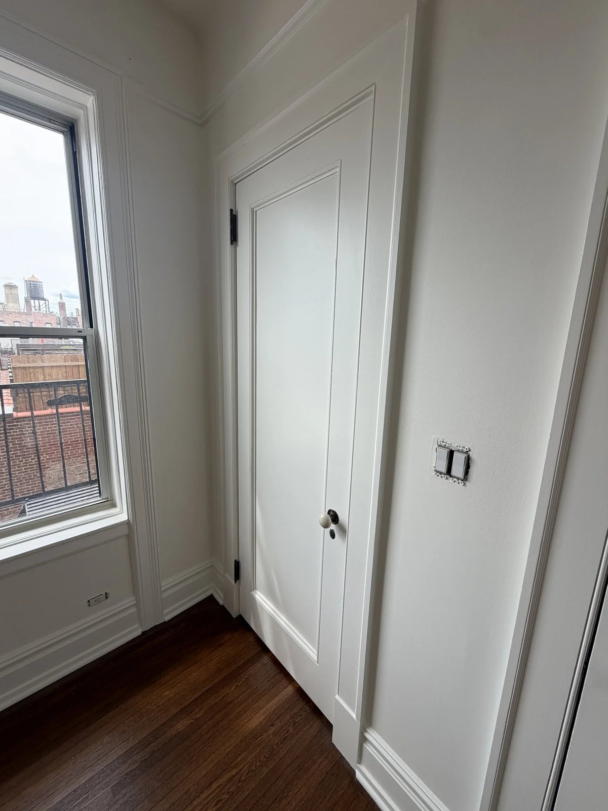 Mint interior painting work — painting gallery 46
