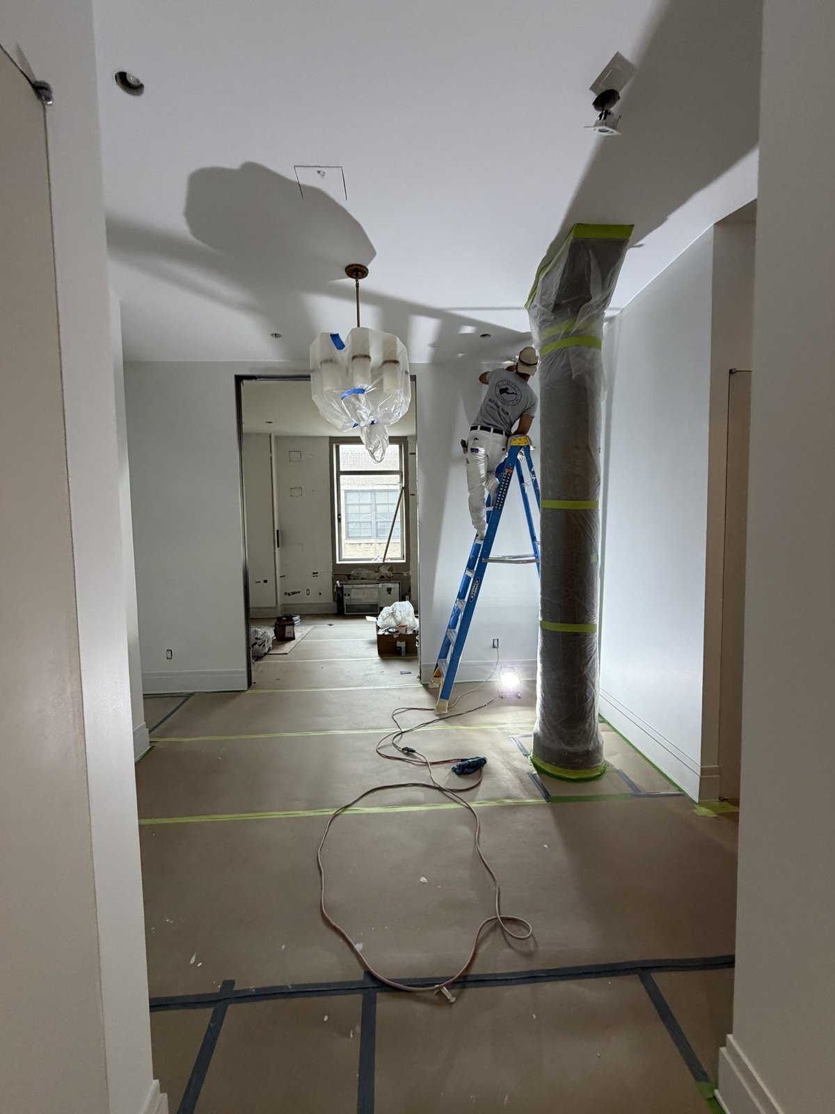 Mint interior painting work — painting gallery 21
