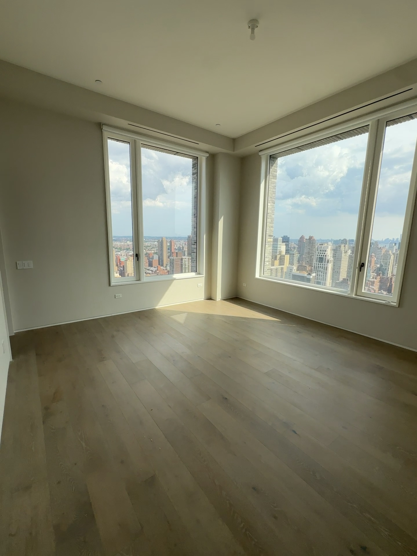 Upper East Side Penthouse photo 22