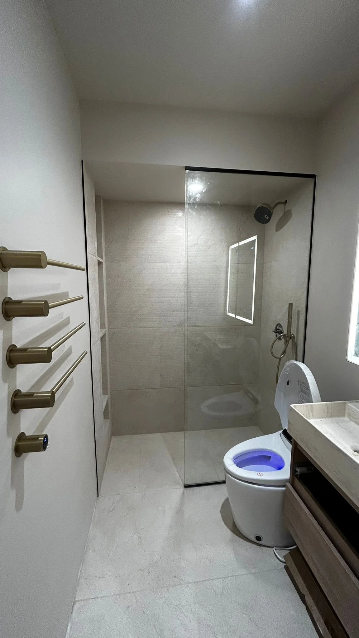 Mint bathroom renovation — bathroom gallery 07