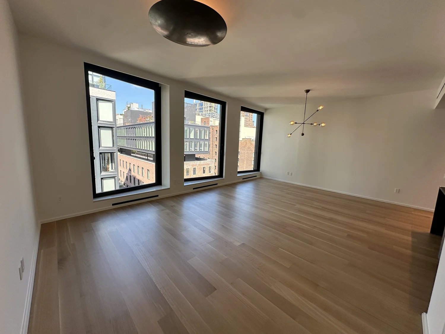 Mint interior painting work — painting gallery 48