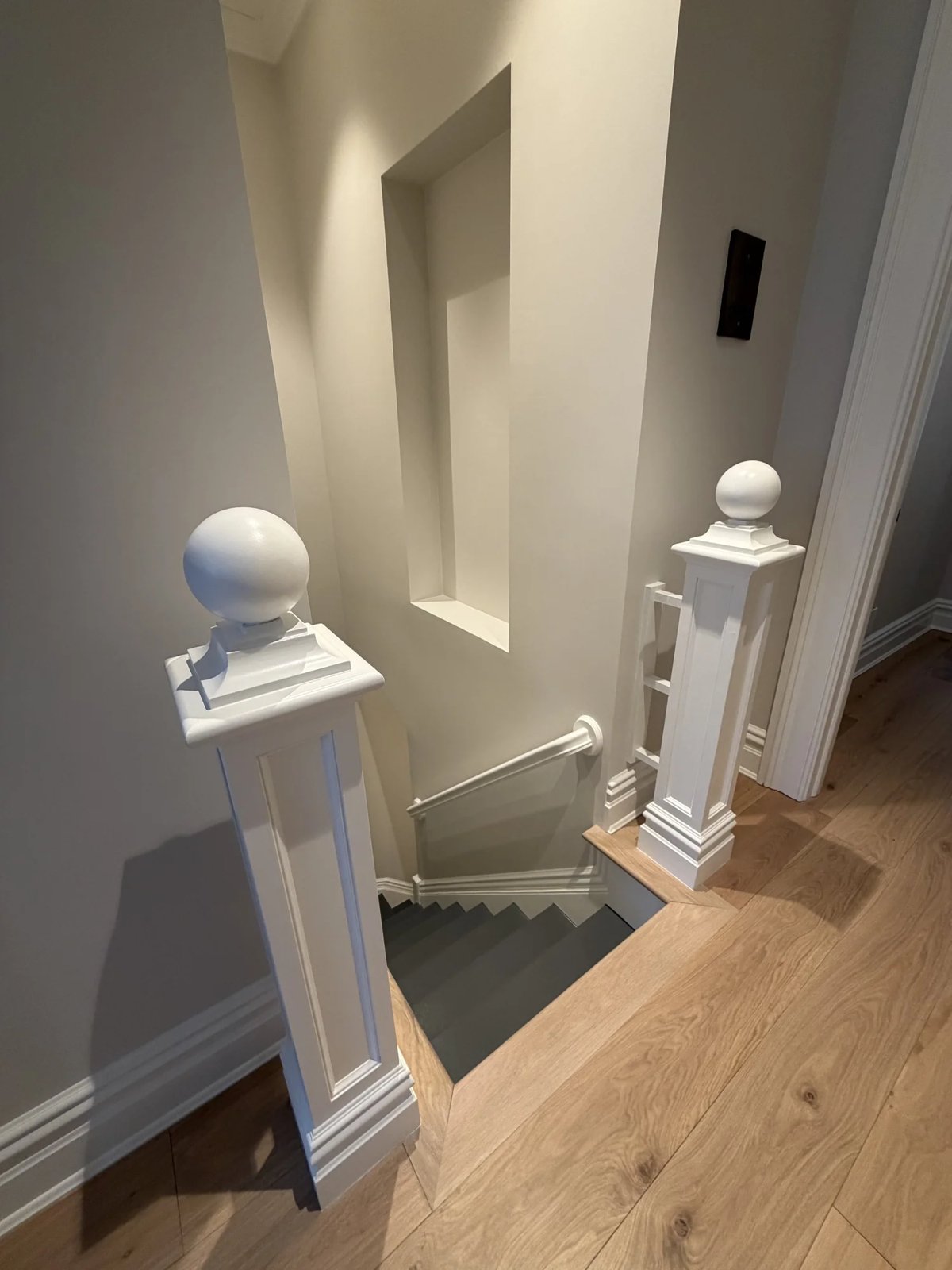 Mint interior painting work — painting gallery 26
