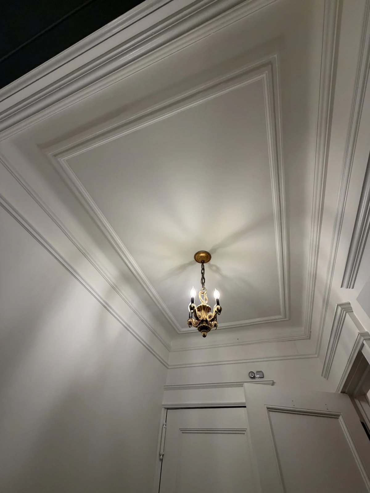 Mint interior painting work — painting gallery 42
