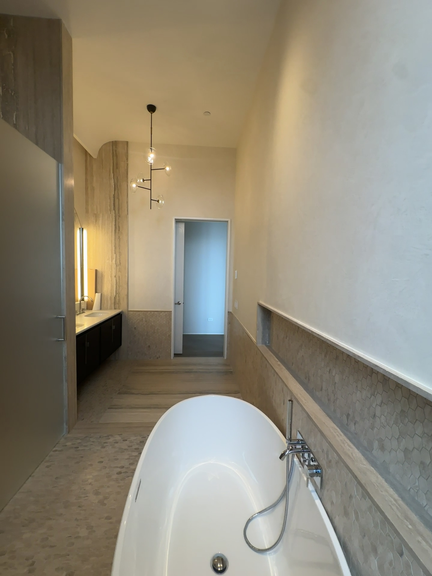 Upper East Side Penthouse photo 34