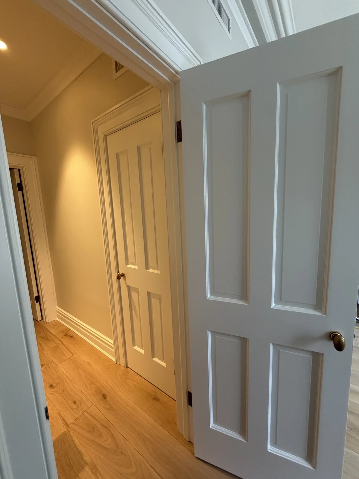 Mint interior painting work — painting gallery 22