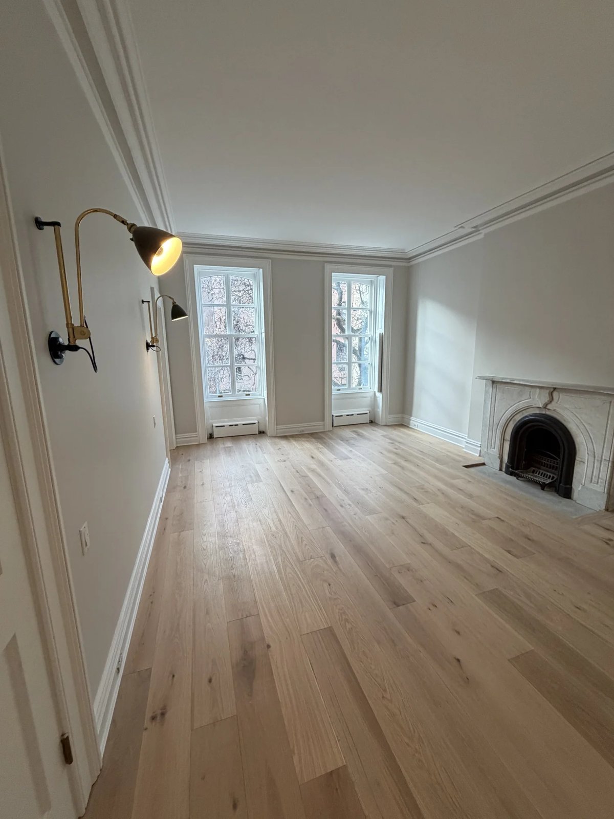 Mint interior painting work — painting gallery 05