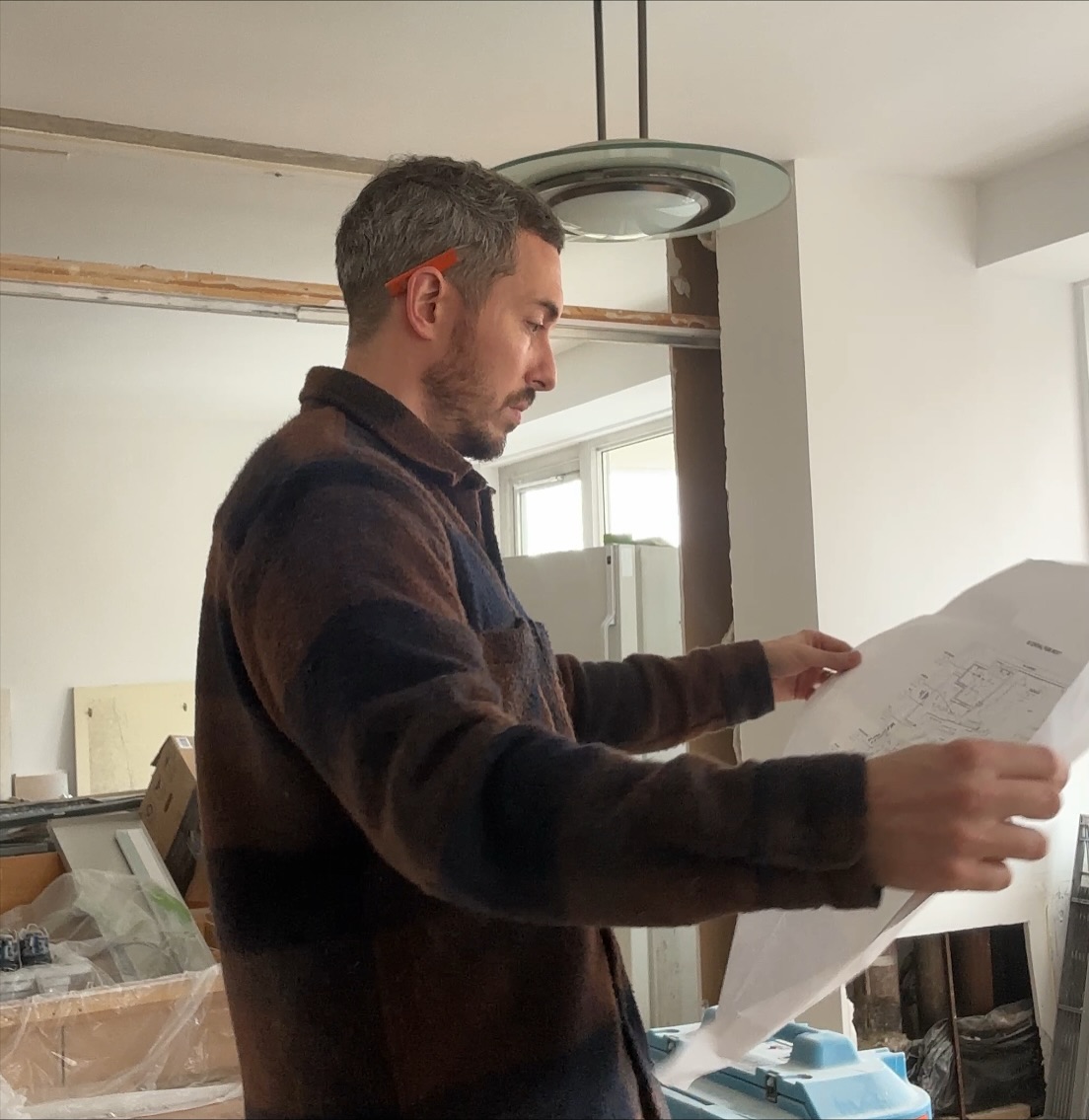 Mint Paint & Floor Owner